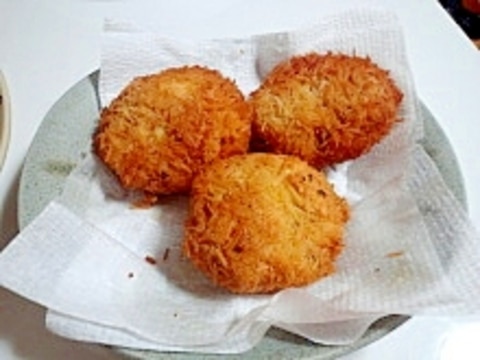 余ったそうめん&煮物で…簡単コロッケ